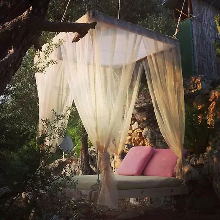 Ceyrek Camping&bungalows ホテル パタラ